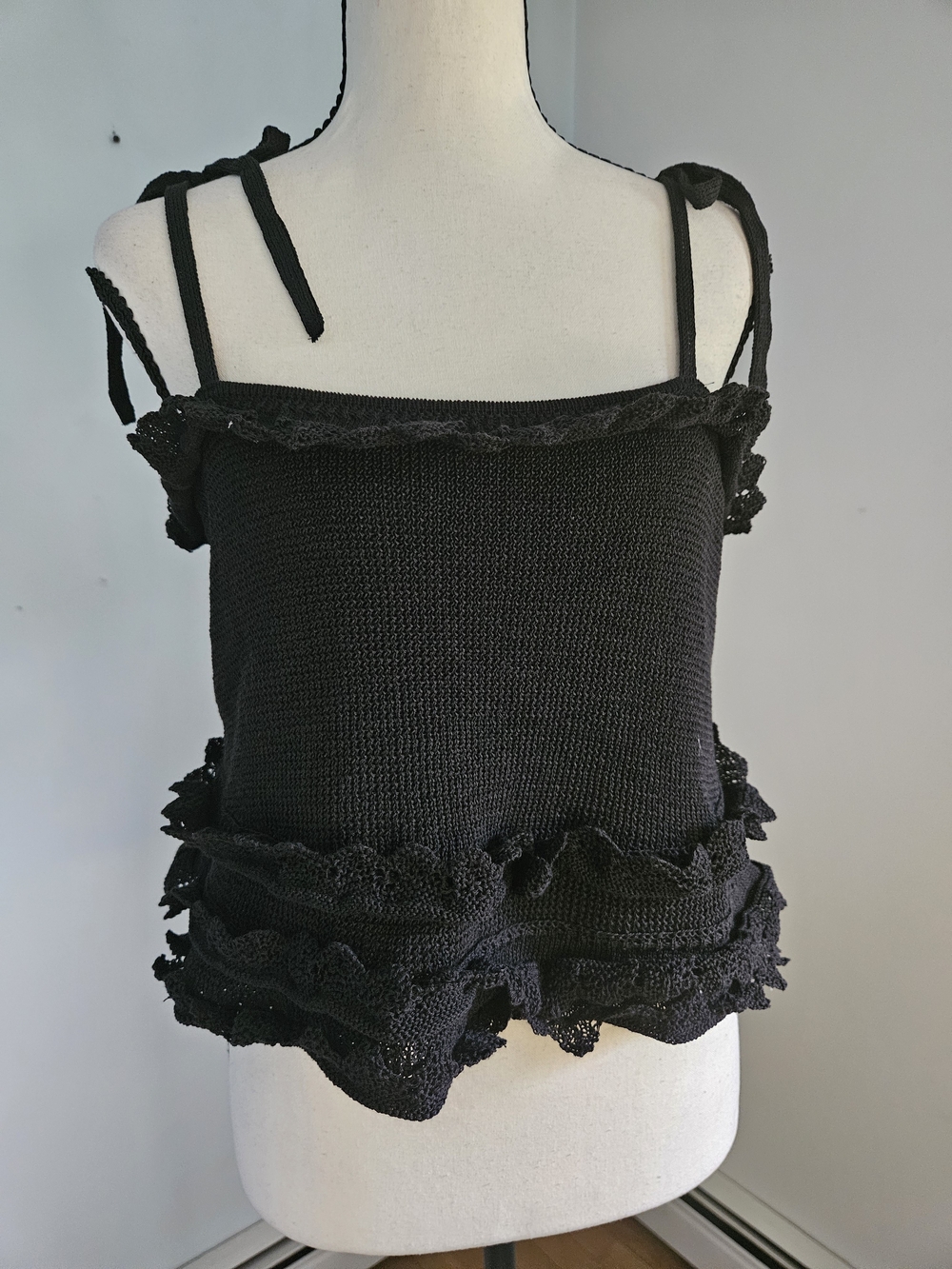 Black Ruffle Tie-Shoulder Knit Camisole
